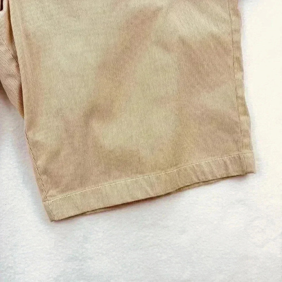 NWT G.H. Bass Co Tan Pinstripe Stretch Long Bermuda Chino Walking Short Size 14 - Picture 3 of 14